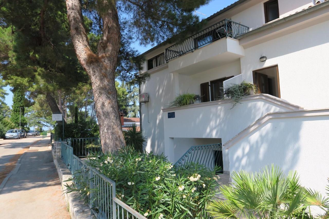 Apartman Number 9 Rovinj Buitenkant foto
